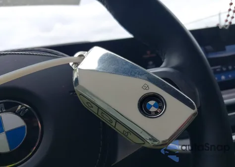 2025 BMW X7 xDrive40I from USA, damaged, VIN 5UX23EM03S9W59520